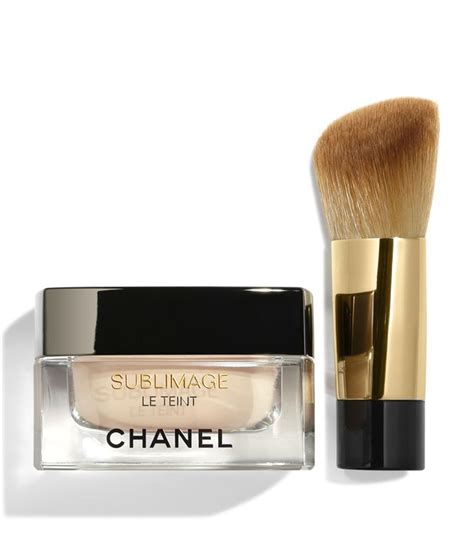 chanel ultimate radiance-generating cream foundation|chanel le teint foundation.